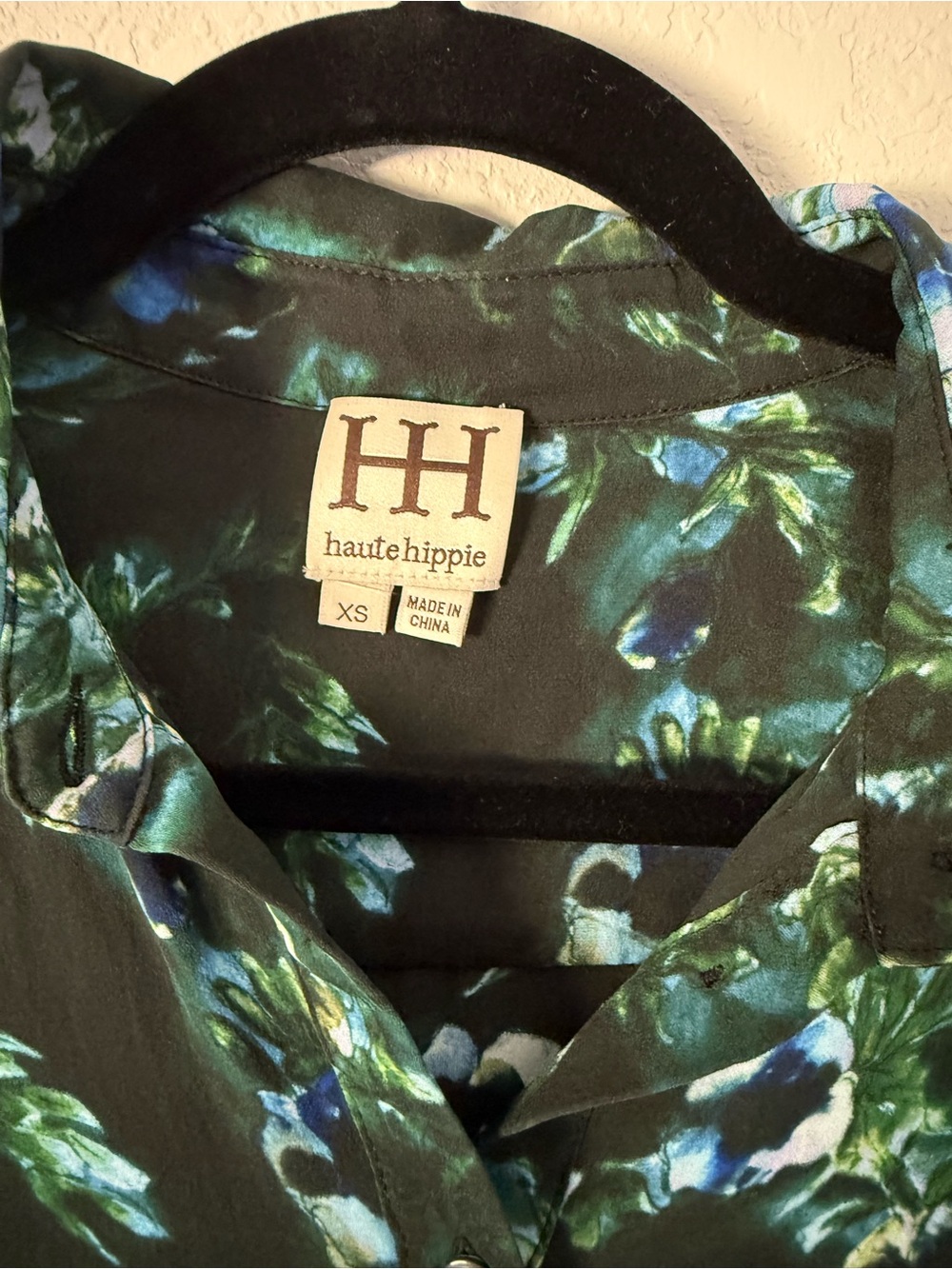 Haute Hippie Black and Green Floral High-Low Skirt with matching top - Picture 2 of 11